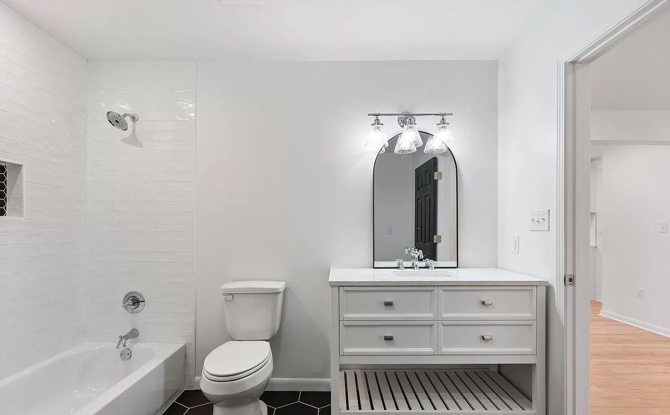 bathroom remodeling in Memphis, TN